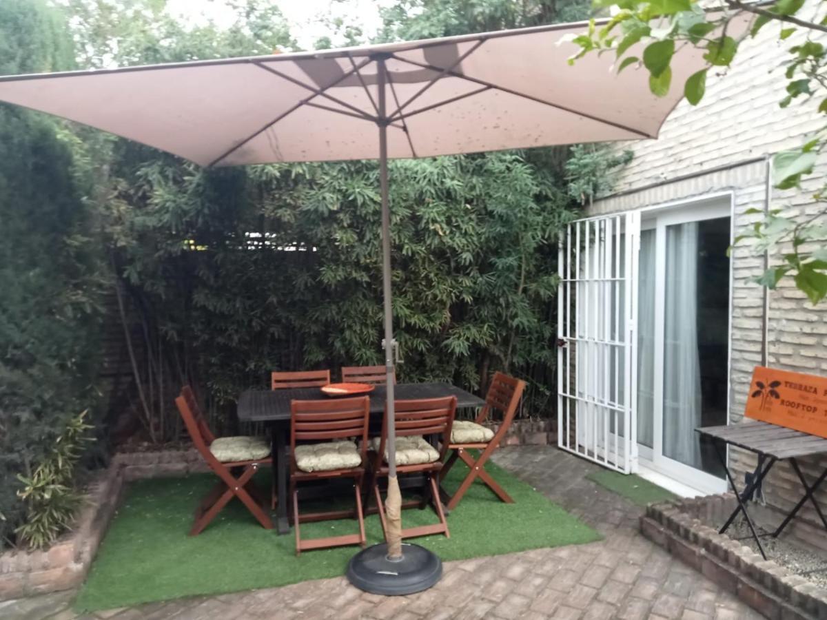 Dormir Entre Limones, Casa De Invitados En Vivienda Familiar Дос Ерманас Екстериор снимка